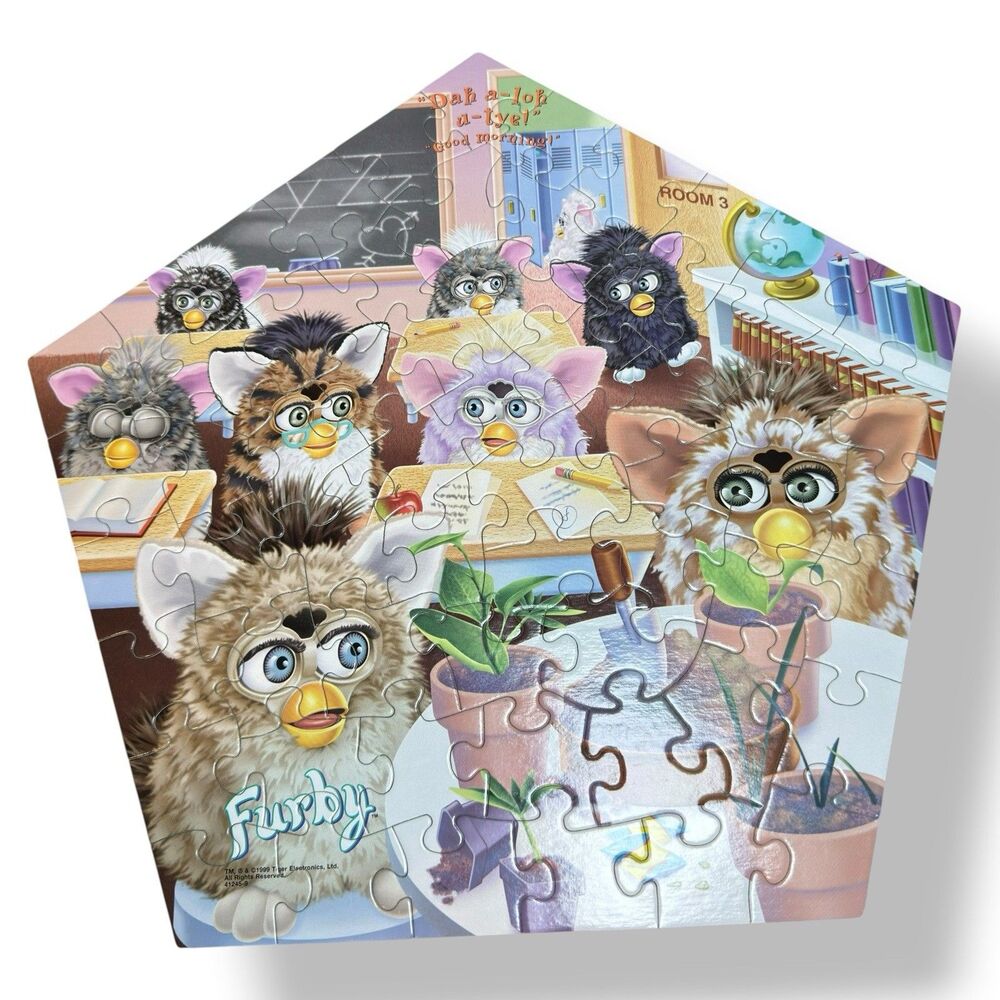 Vintage 1999 Furby Jigsaw Puzzle “Kah/mee/noo-loo/wah!” 60 pieces Special Shaped